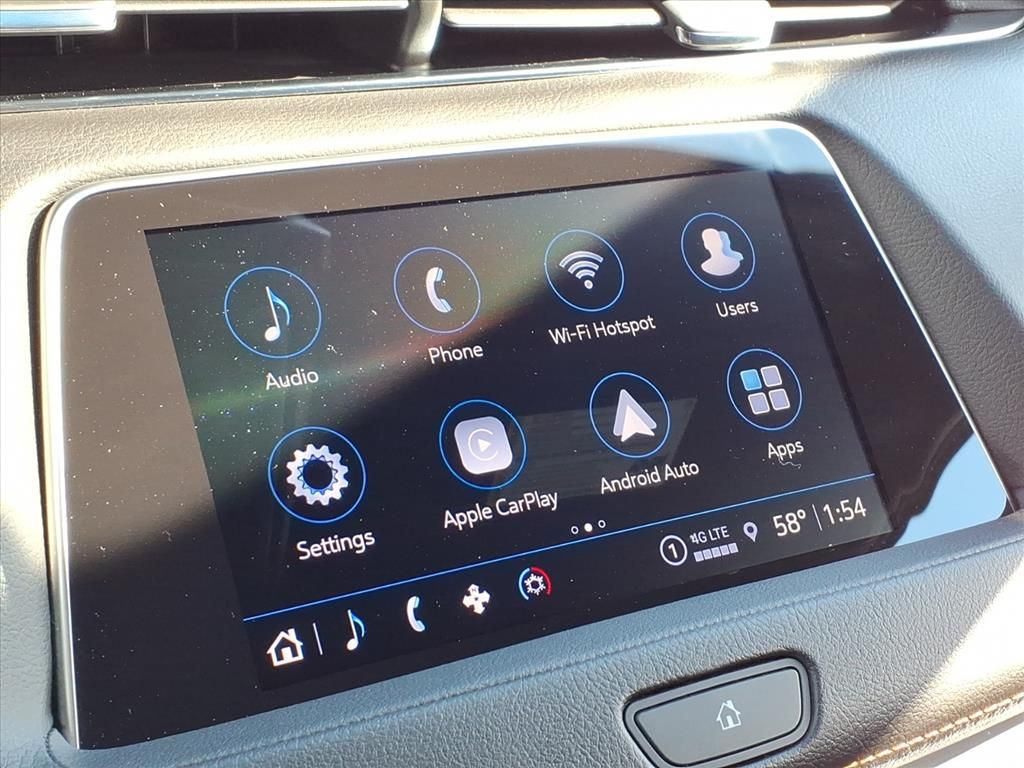 Thumbnail: 2023 Cadillac XT4 - 10