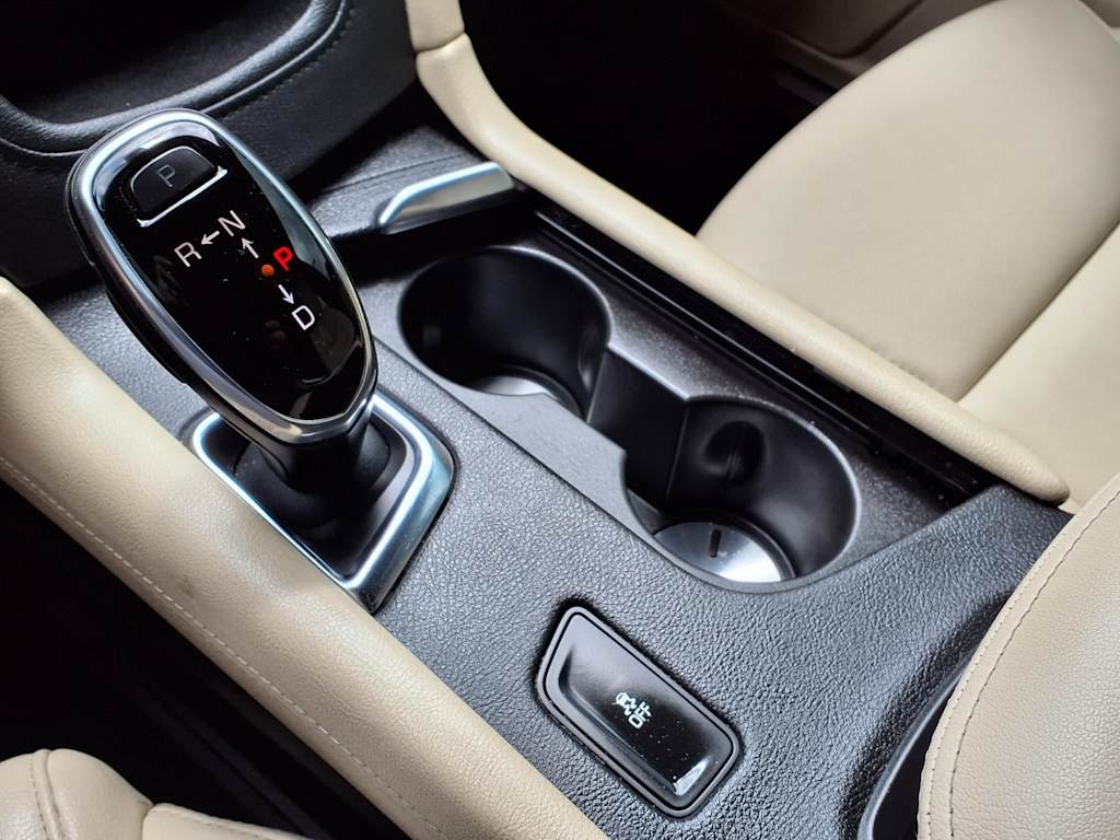 Thumbnail: 2019 Cadillac XT5 - 13