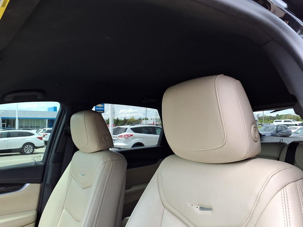 Thumbnail: 2019 Cadillac XT5 - 10