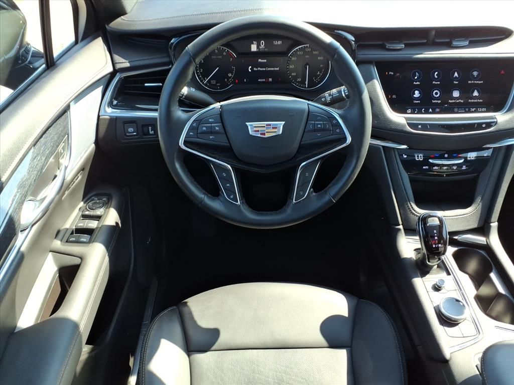 Thumbnail: 2022 Cadillac XT5 - 8