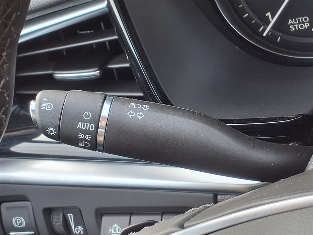 Thumbnail: 2026 Cadillac XT5 - 21