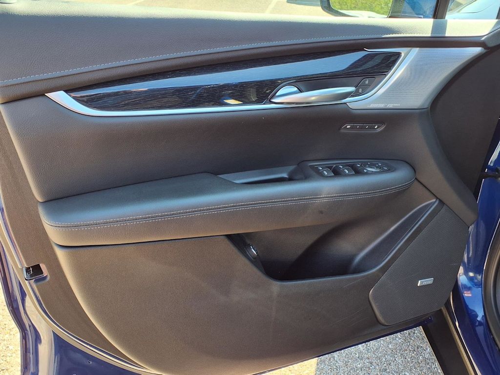 Thumbnail: 2024 Cadillac XT5 - 19