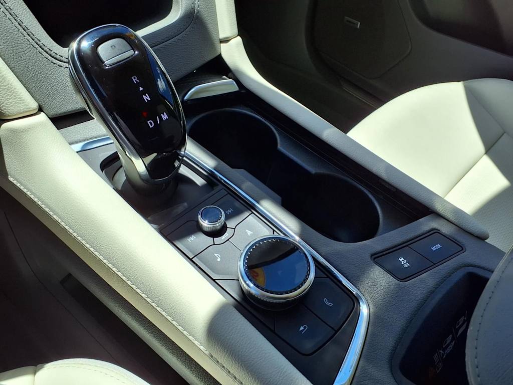 Thumbnail: 2026 Cadillac XT5 - 23