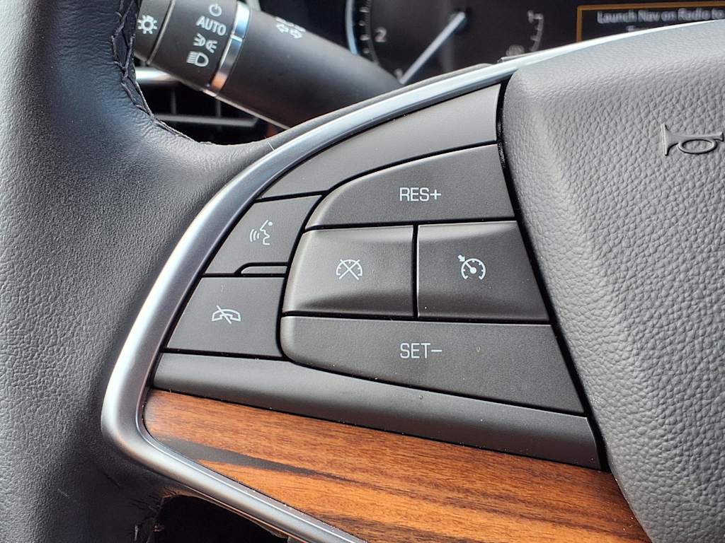 Thumbnail: 2024 Cadillac XT5 - 28