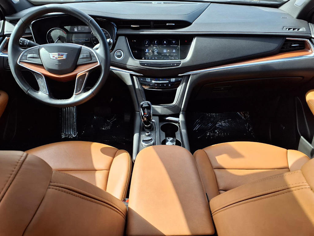 Thumbnail: 2024 Cadillac XT5 - 2