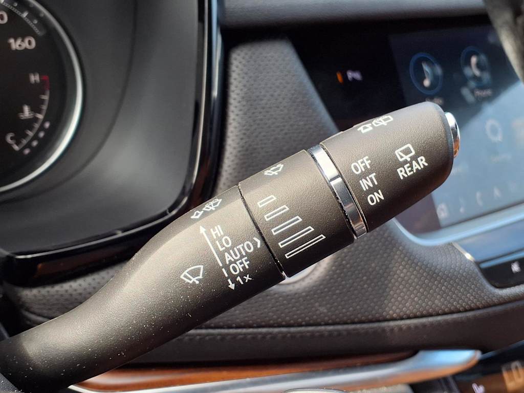 Thumbnail: 2024 Cadillac XT5 - 22
