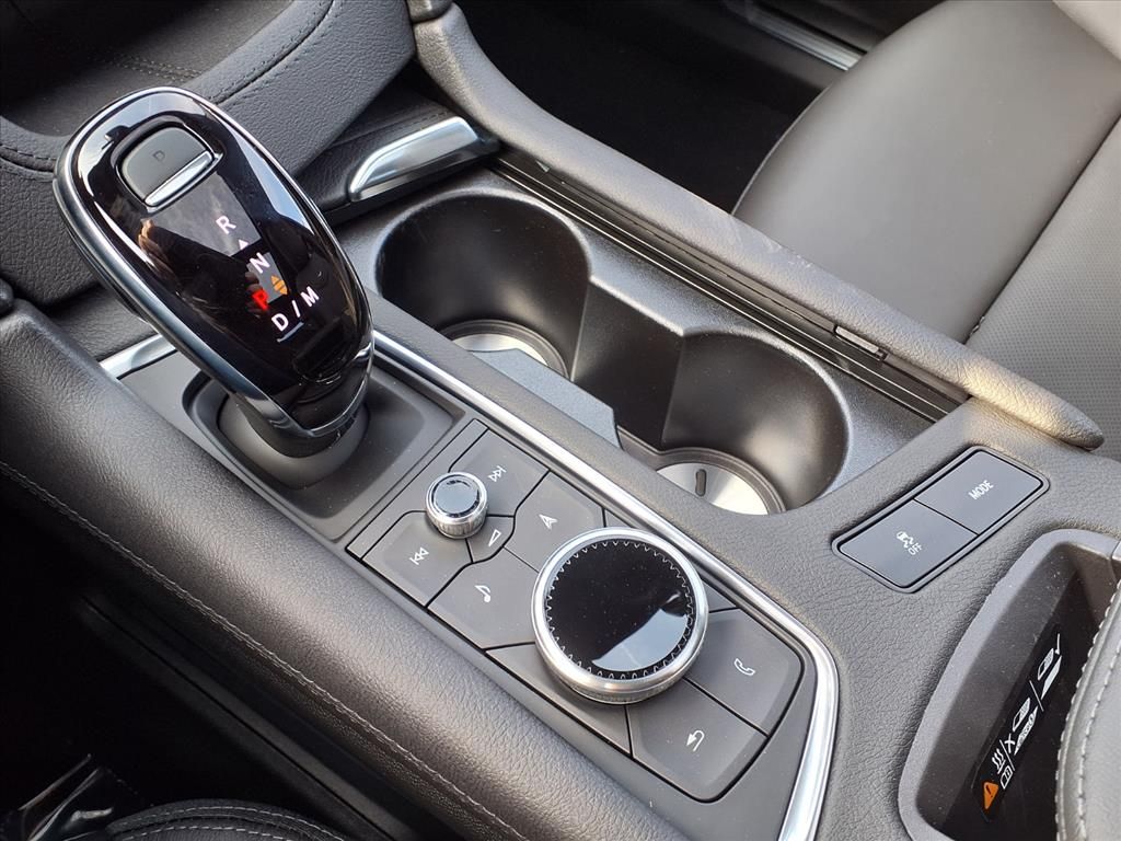 Thumbnail: 2026 Cadillac XT5 - 11