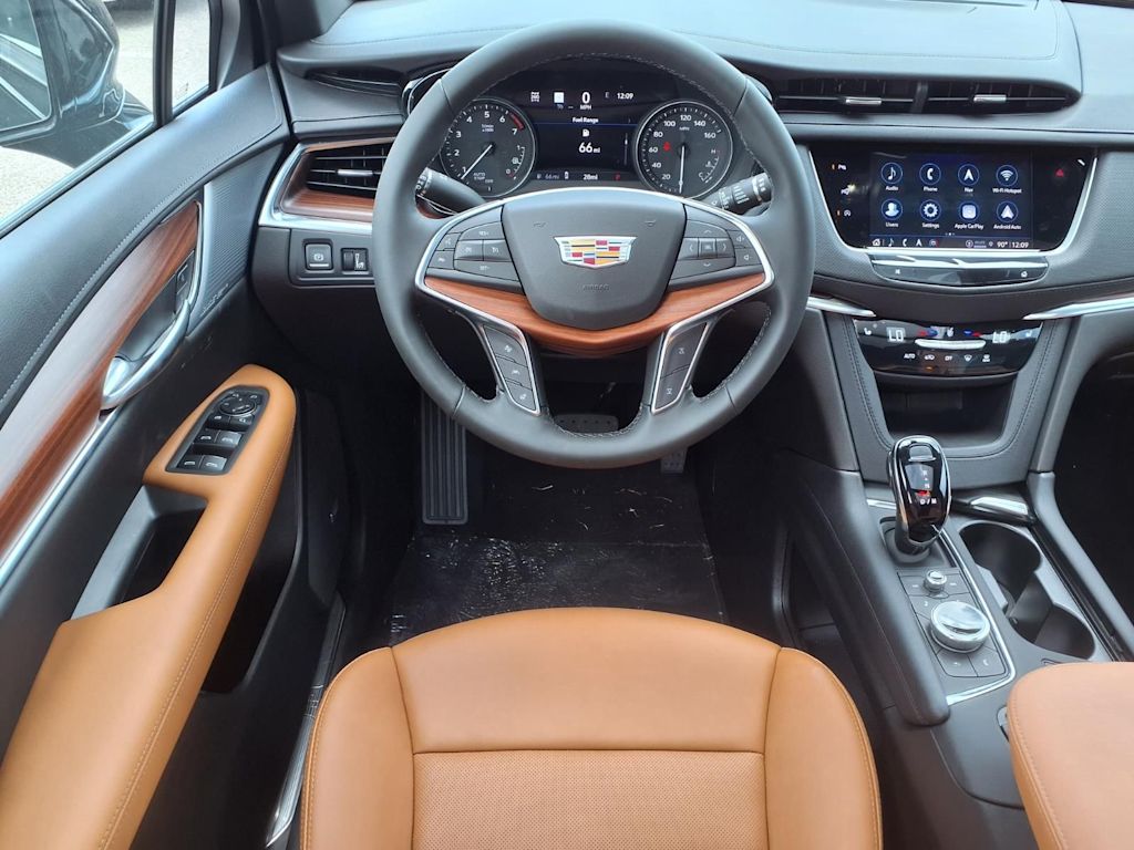 Thumbnail: 2026 Cadillac XT5 - 7