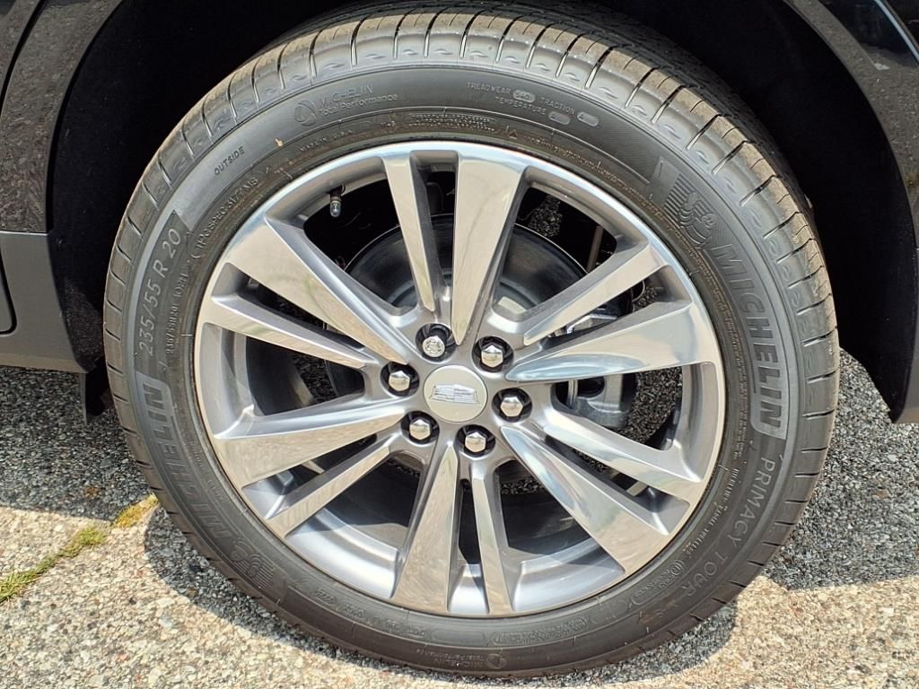 Thumbnail: 2025 Cadillac XT5 - 6