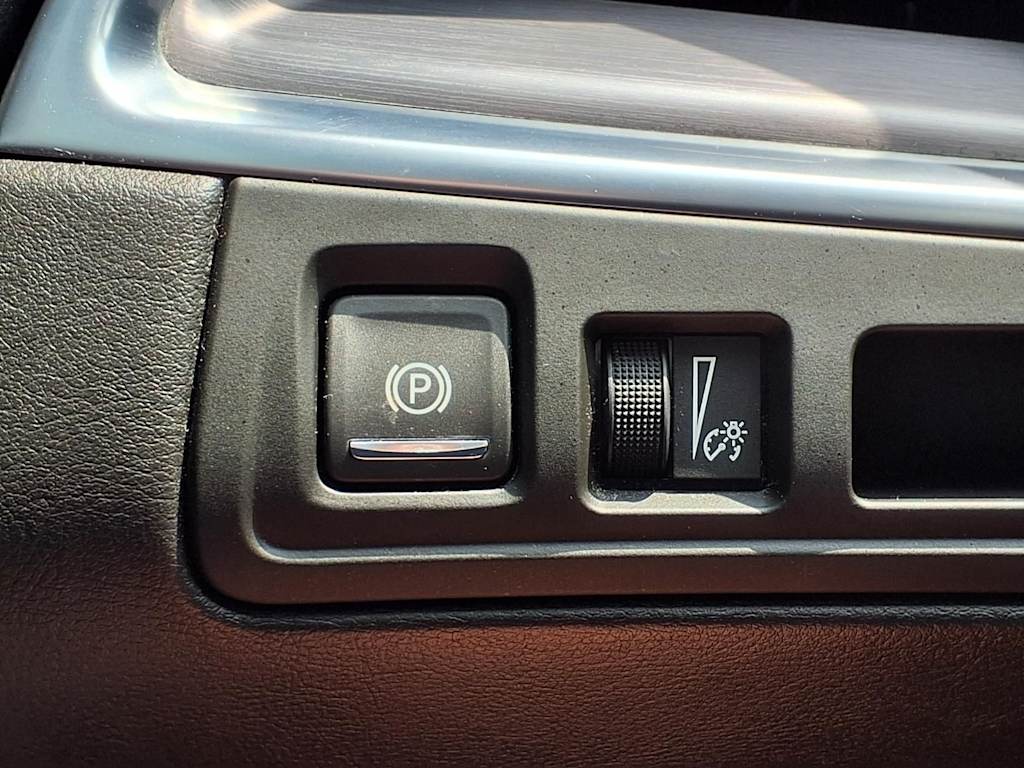 Thumbnail: 2018 Cadillac XT5 - 26