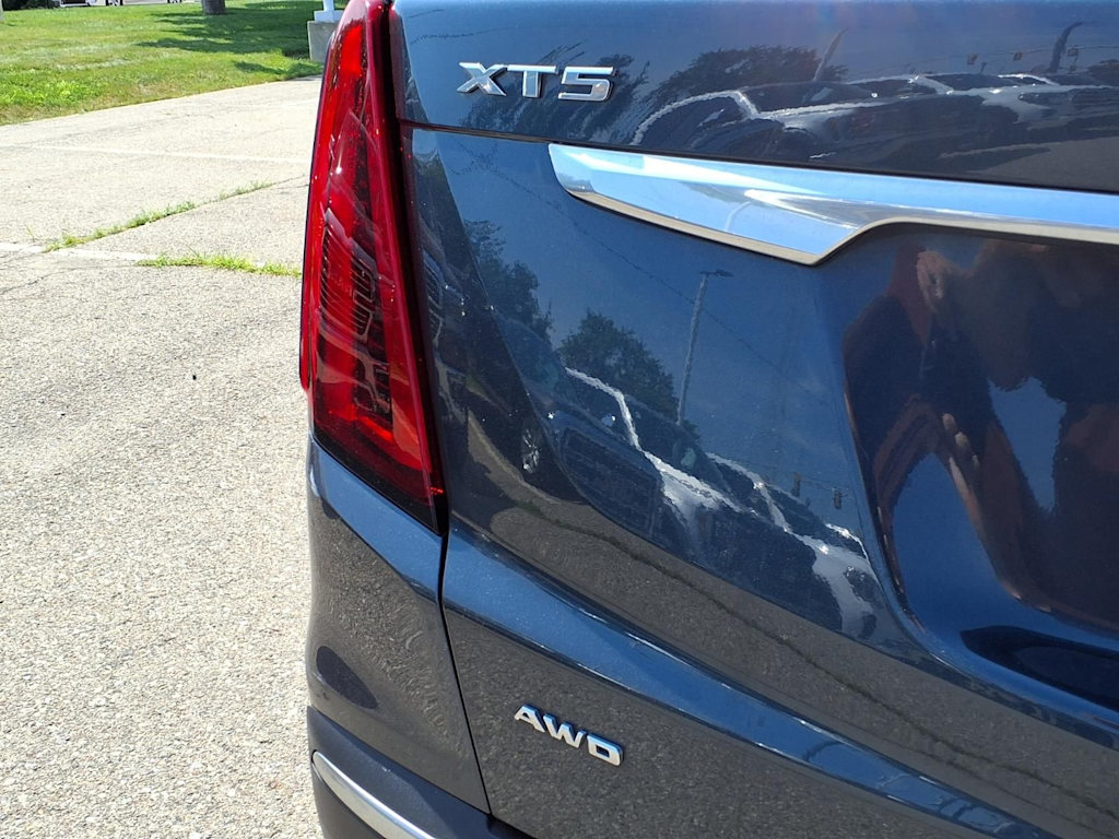 Thumbnail: 2020 Cadillac XT5 - 7