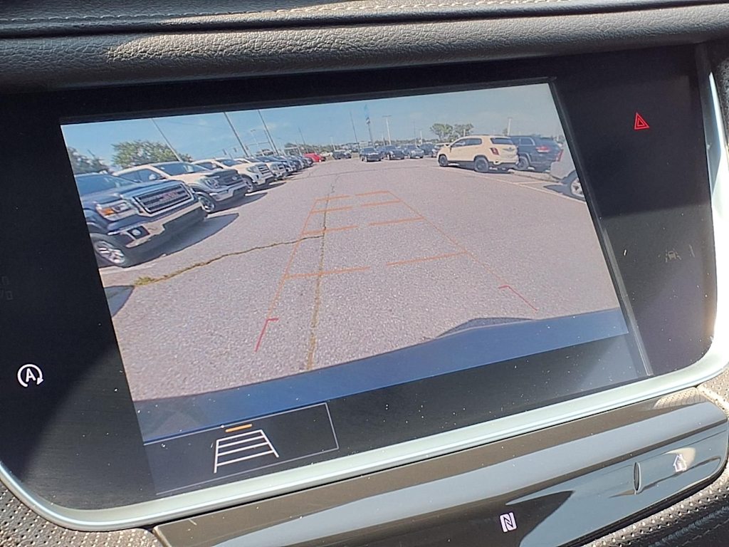 Thumbnail: 2020 Cadillac XT5 - 24