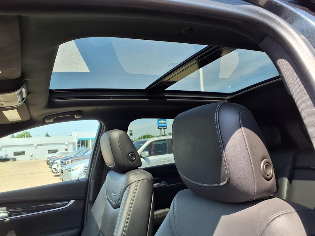 Thumbnail: 2020 Cadillac XT5 - 21