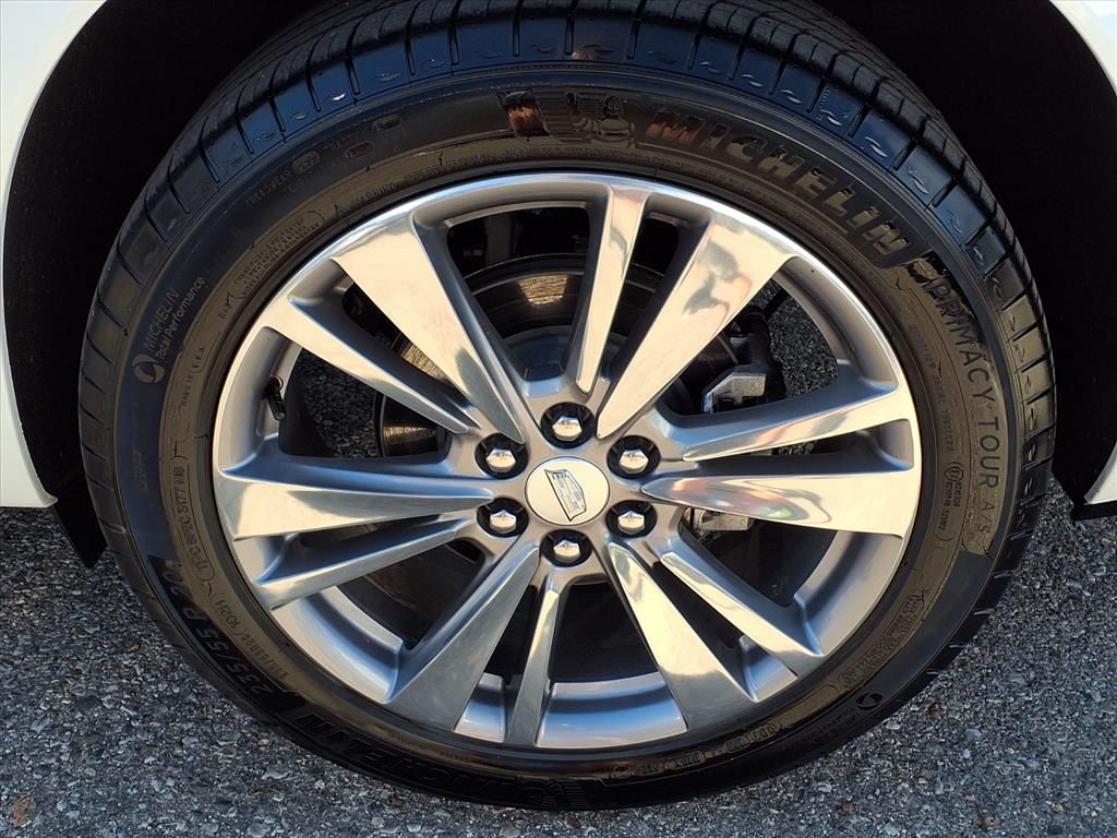 Thumbnail: 2025 Cadillac XT6 - 7