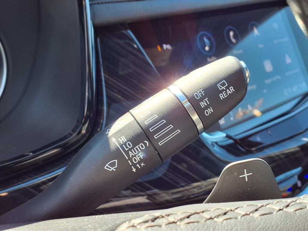 Thumbnail: 2025 Cadillac XT6 - 7