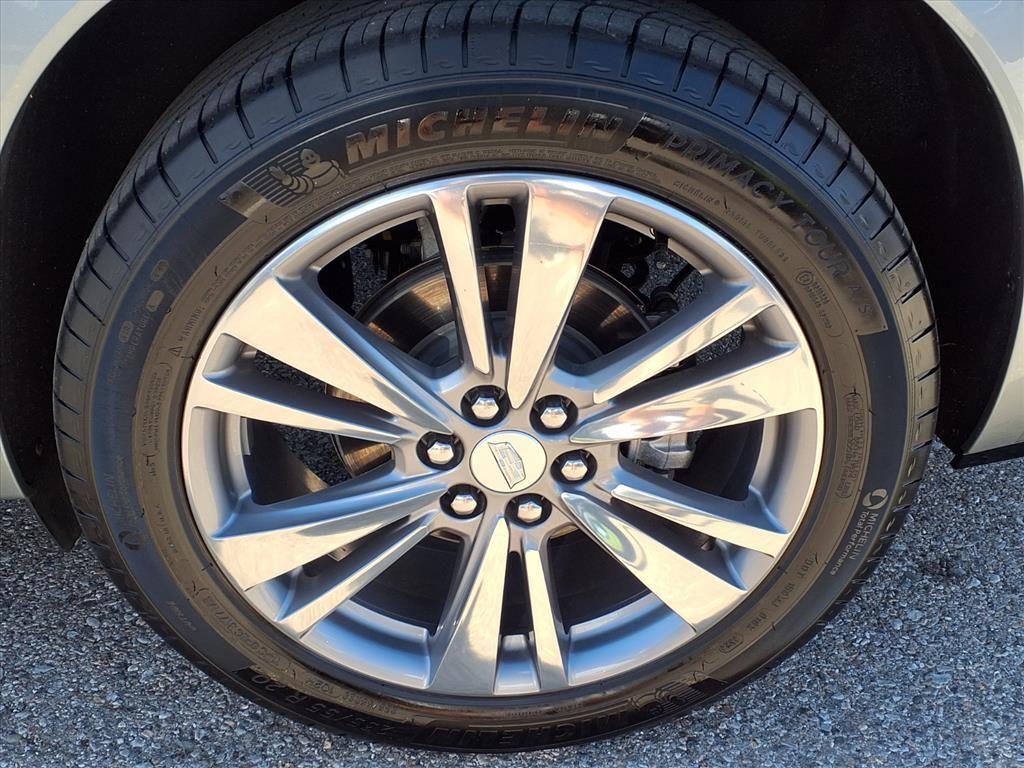 Thumbnail: 2025 Cadillac XT6 - 8