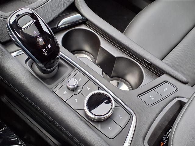 Thumbnail: 2025 Cadillac XT6 - 20