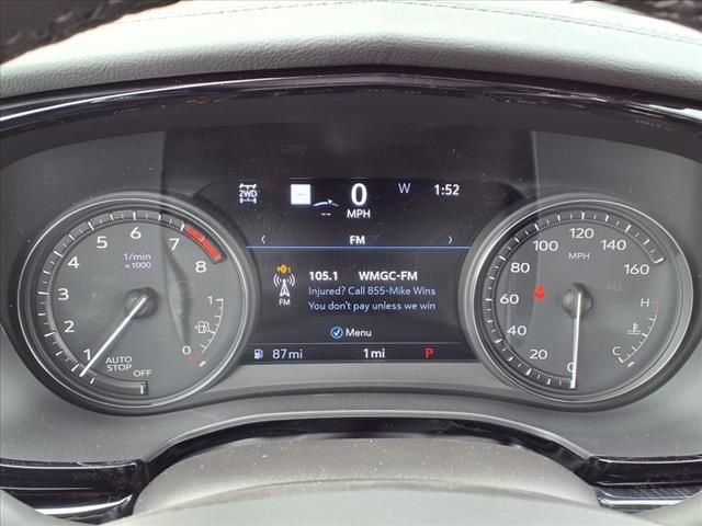 Thumbnail: 2025 Cadillac XT6 - 17