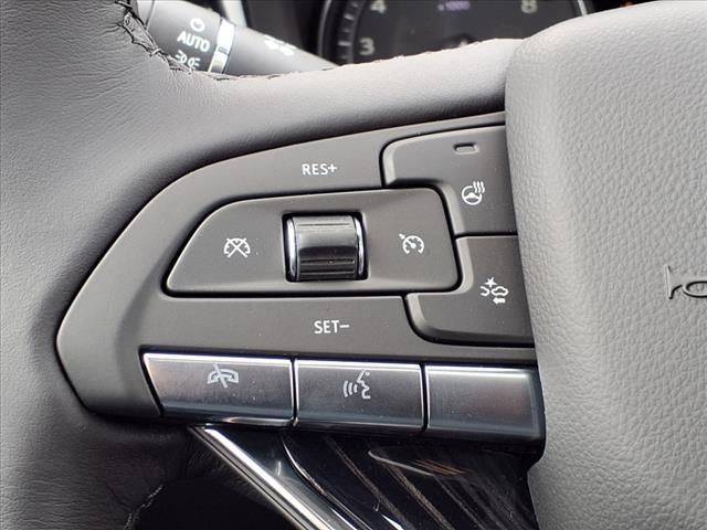 Thumbnail: 2025 Cadillac XT6 - 22