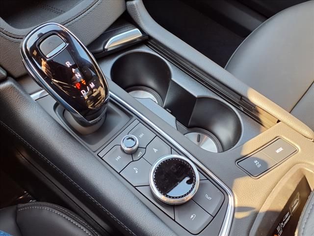 Thumbnail: 2025 Cadillac XT6 - 20