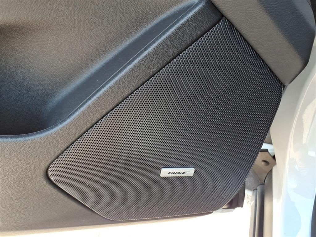 Thumbnail: 2022 Cadillac XT6 - 19