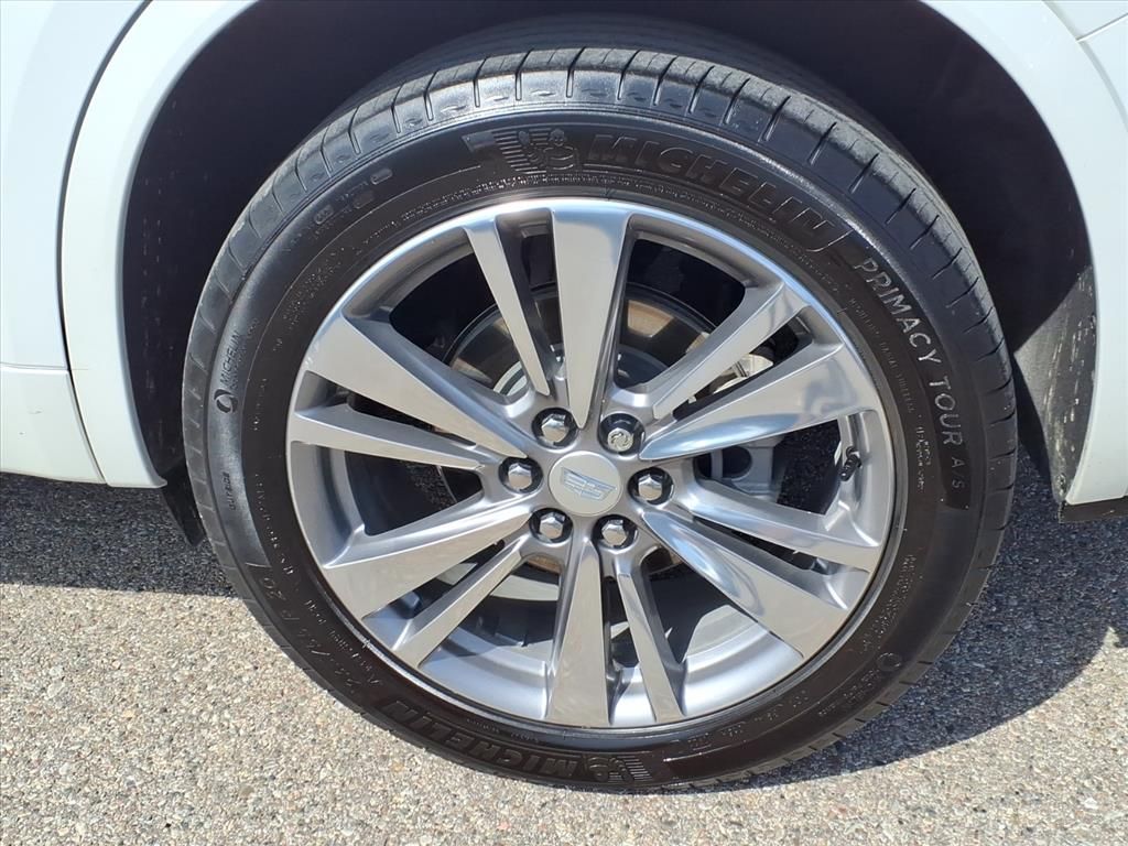 Thumbnail: 2022 Cadillac XT6 - 7