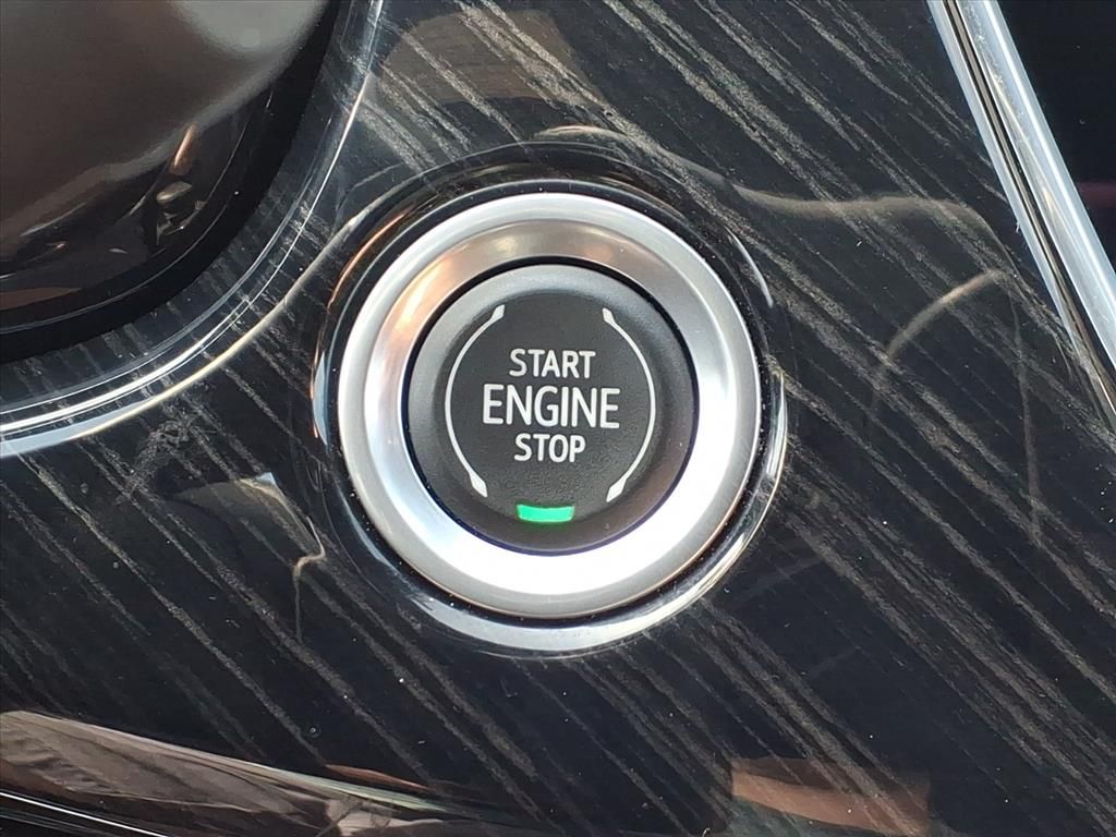 Thumbnail: 2022 Cadillac XT6 - 25