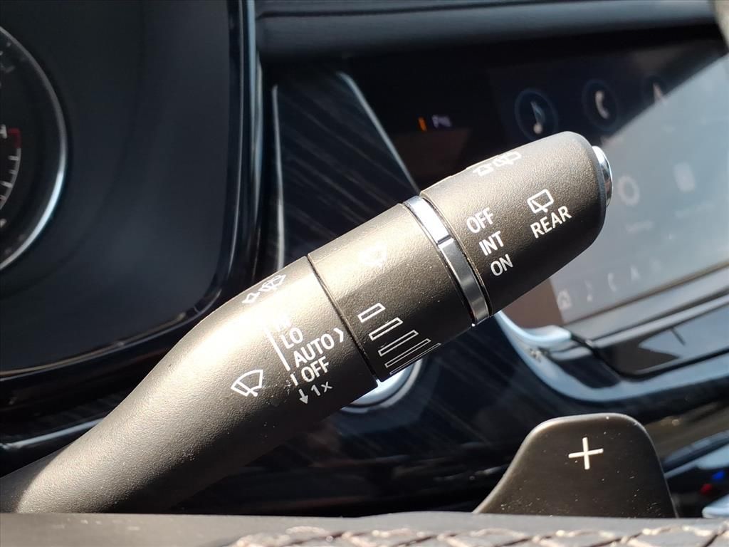 Thumbnail: 2022 Cadillac XT6 - 21