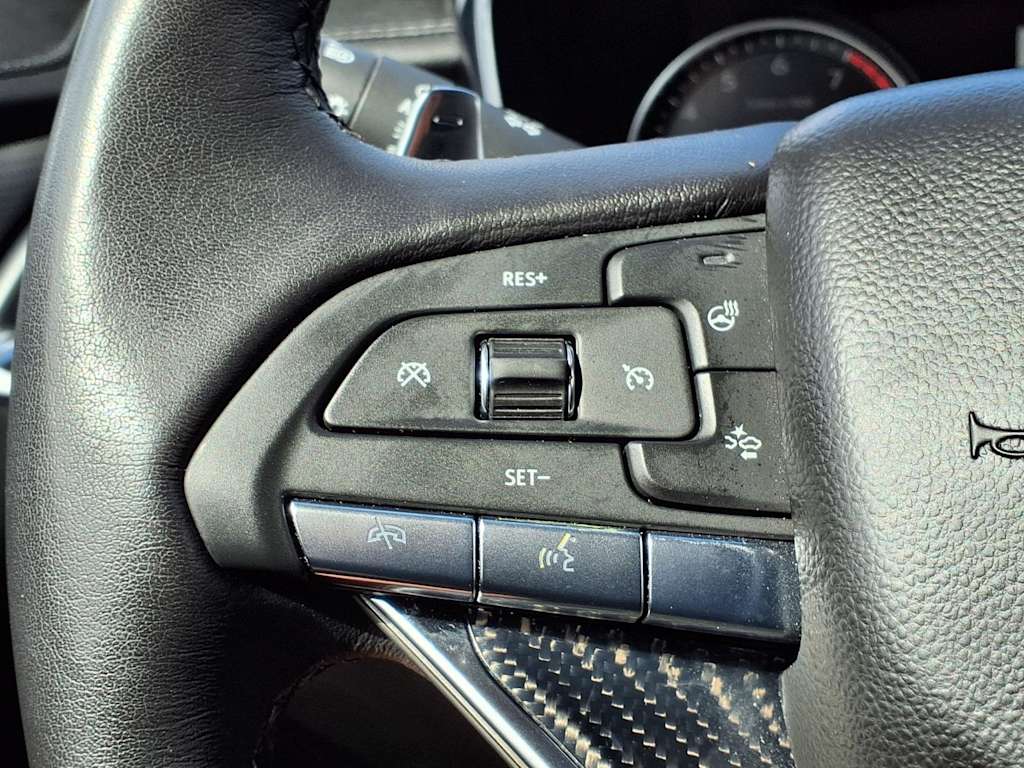 Thumbnail: 2025 Cadillac XT6 - 28