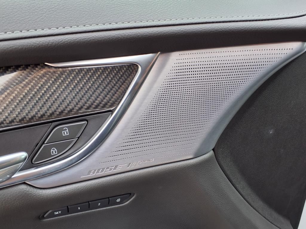 Thumbnail: 2025 Cadillac XT6 - 16