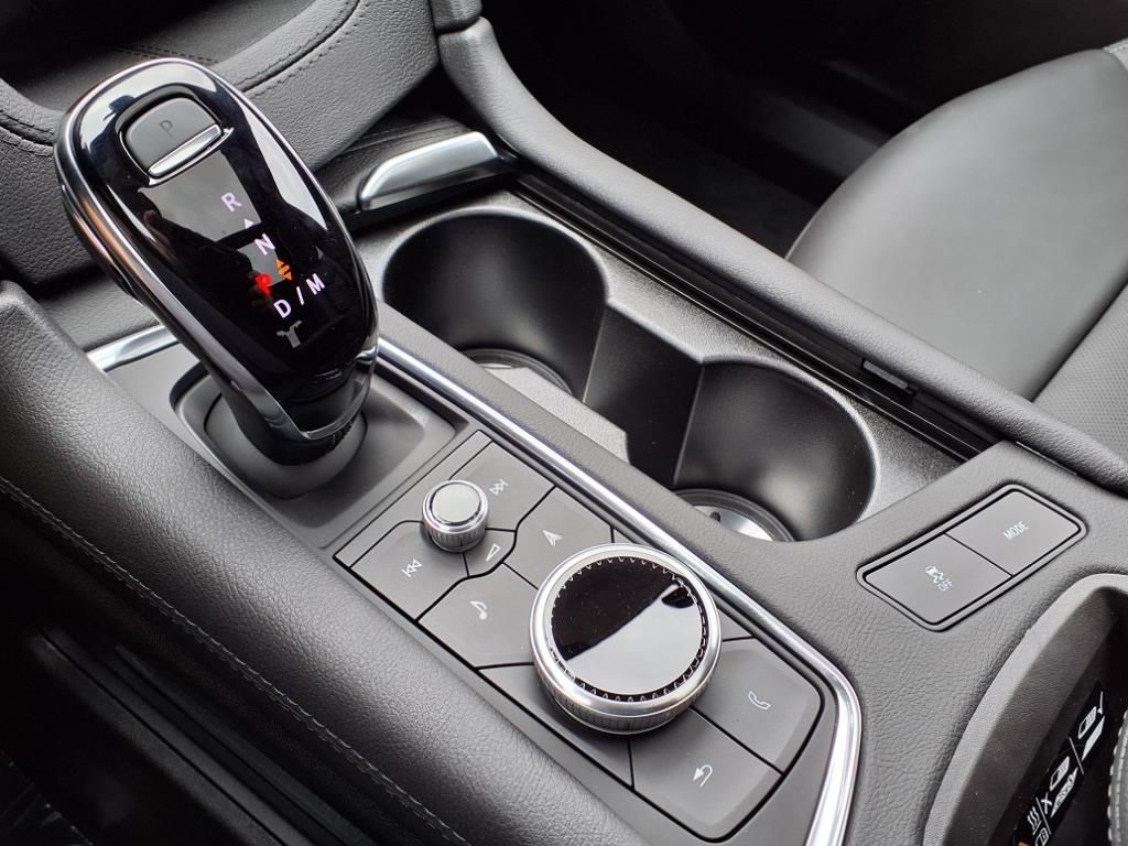 Thumbnail: 2025 Cadillac XT6 - 19