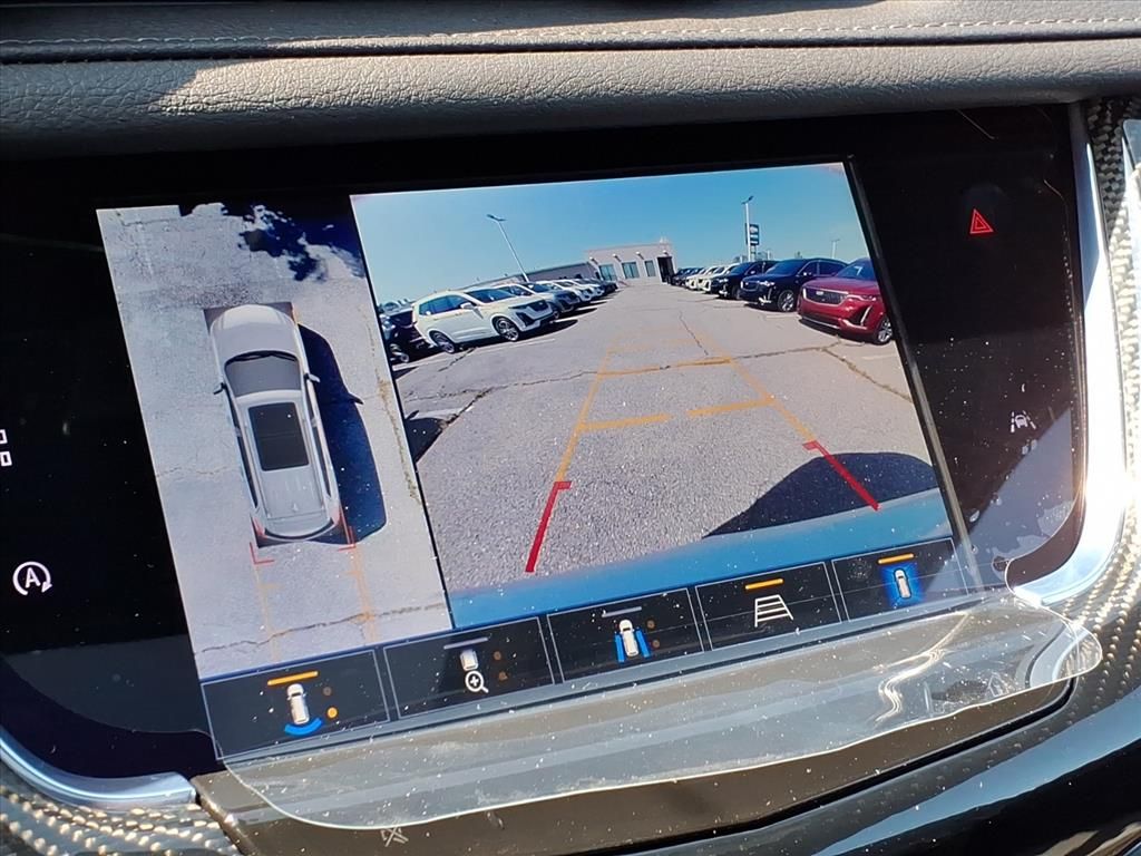 Thumbnail: 2025 Cadillac XT6 - 19