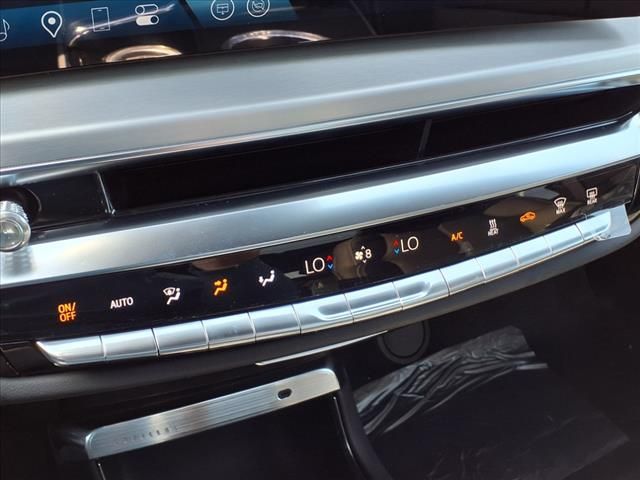 2025 Cadillac Lyriq Luxury 1 20