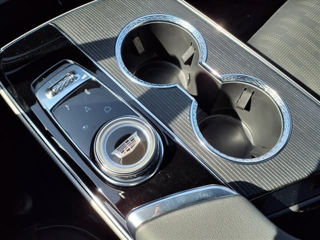 2025 Cadillac Lyriq Luxury 1 11