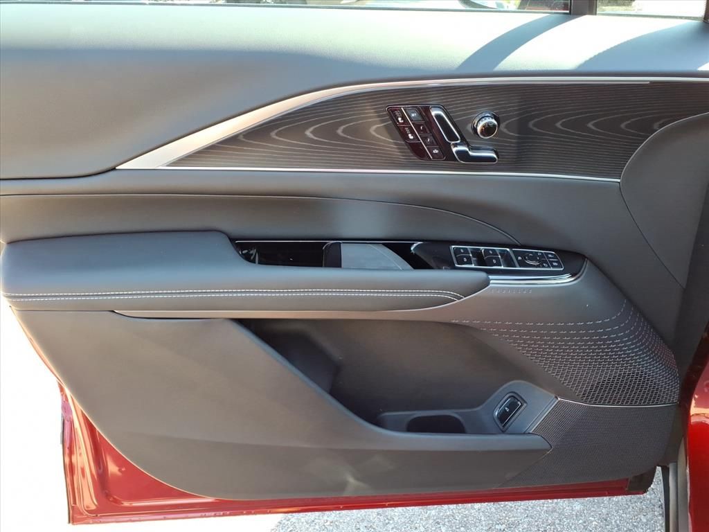 Thumbnail: 2026 Cadillac Lyriq - 16