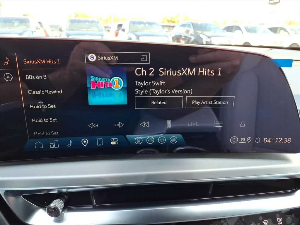 Thumbnail: 2026 Cadillac Lyriq - 16