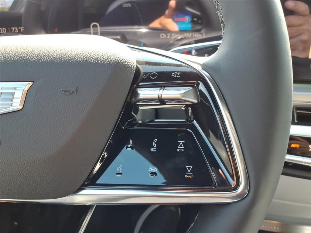 Thumbnail: 2026 Cadillac Lyriq - 19