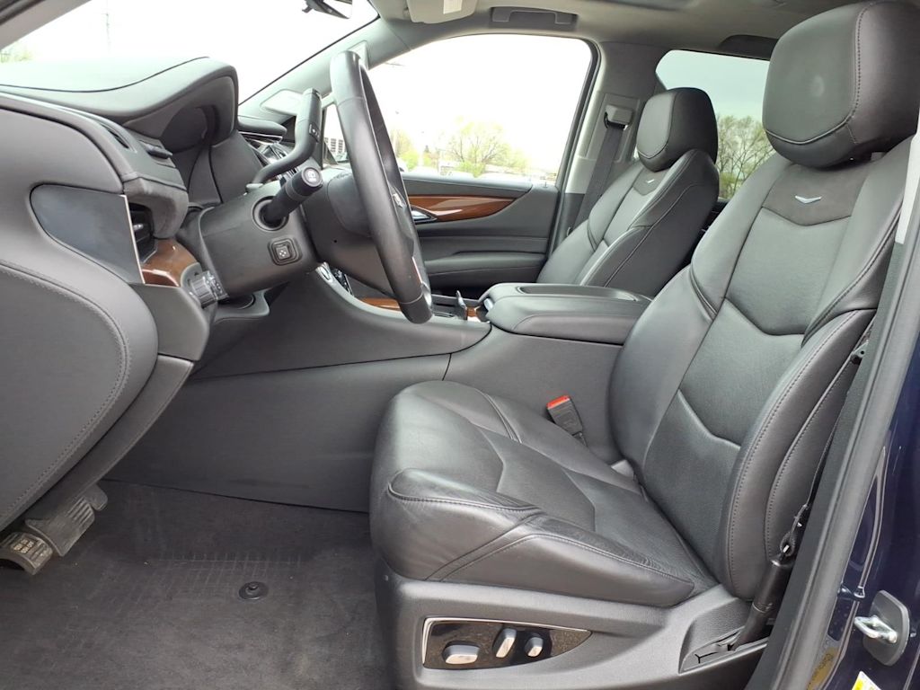 Thumbnail: 2020 Cadillac Escalade - 10