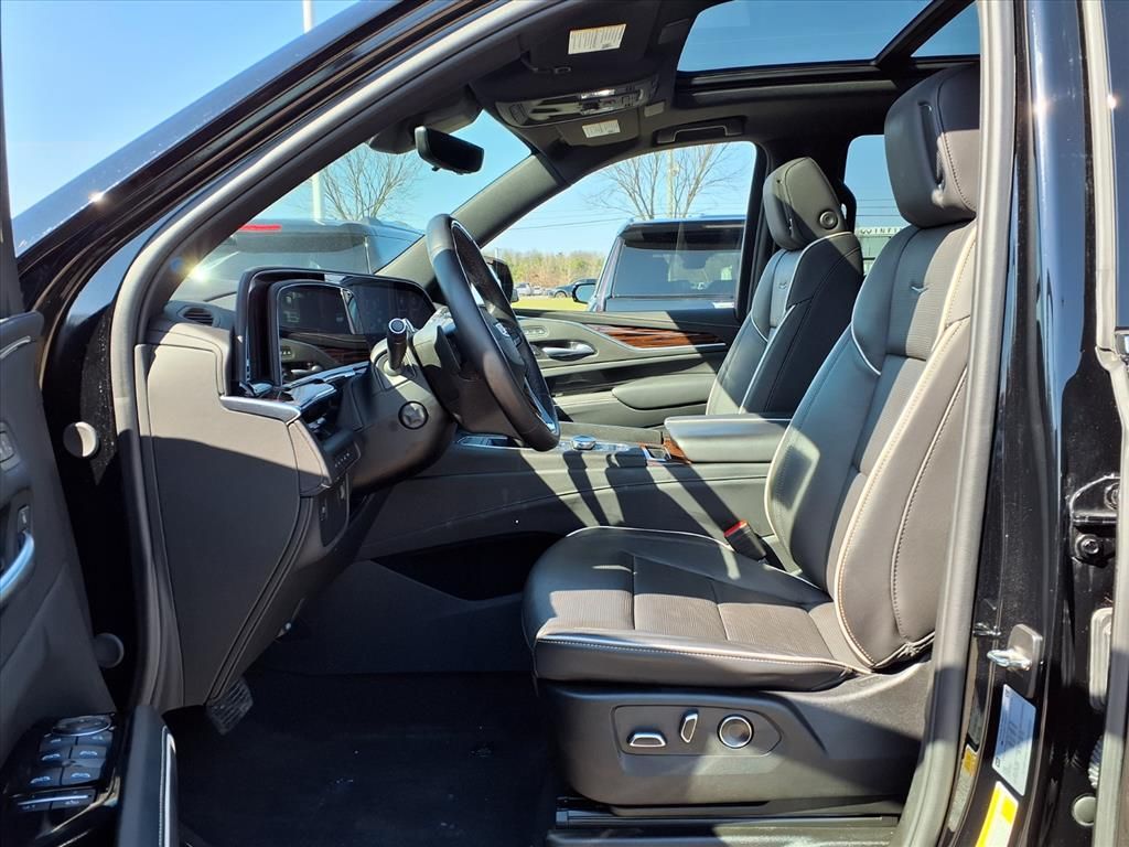 Thumbnail: 2024 Cadillac Escalade - 9