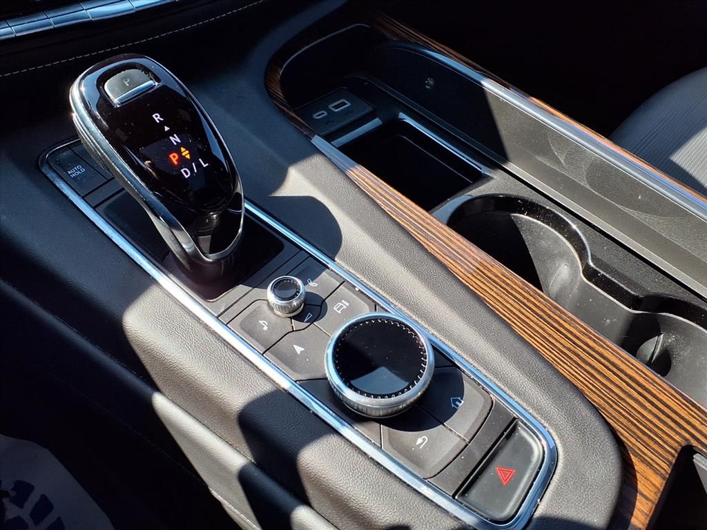 Thumbnail: 2024 Cadillac Escalade - 12