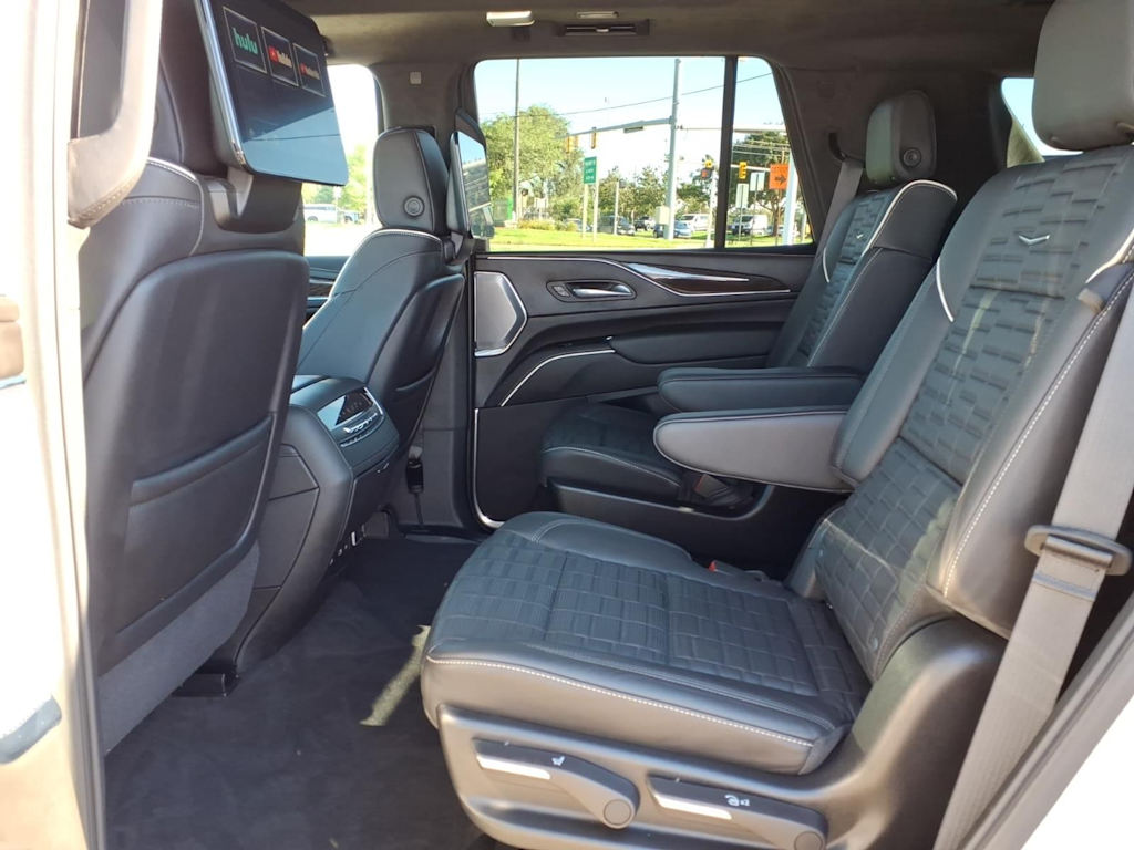 Thumbnail: 2024 Cadillac Escalade - 11