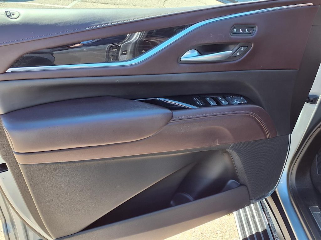 Thumbnail: 2024 Cadillac Escalade - 20