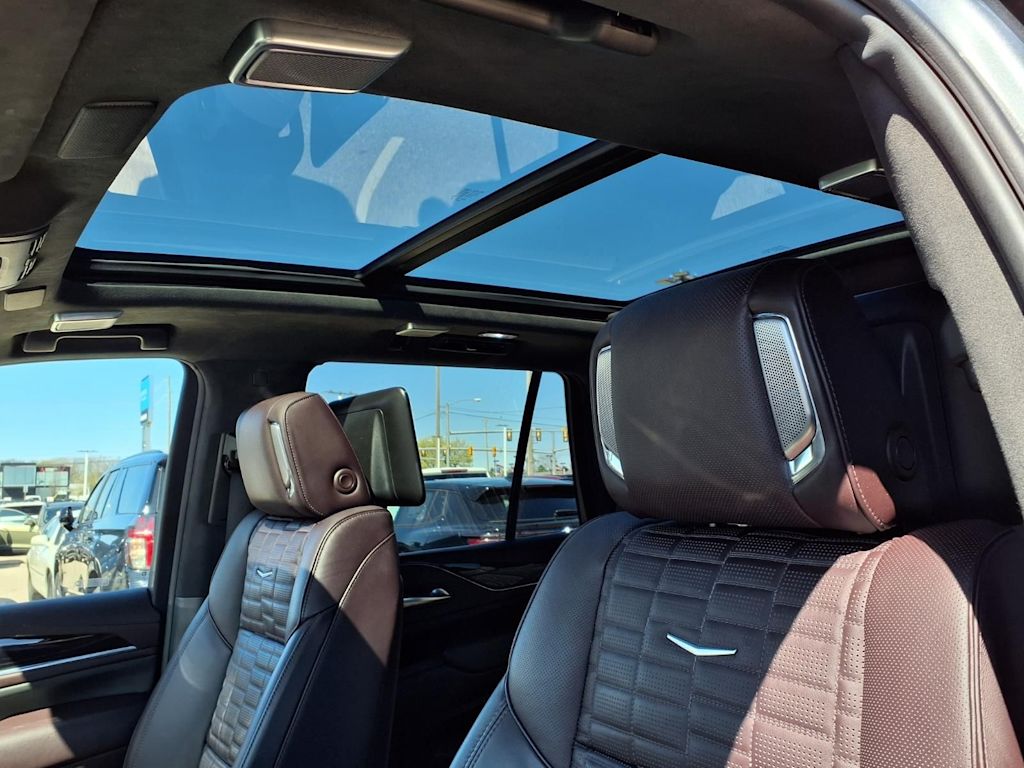 Thumbnail: 2024 Cadillac Escalade - 23