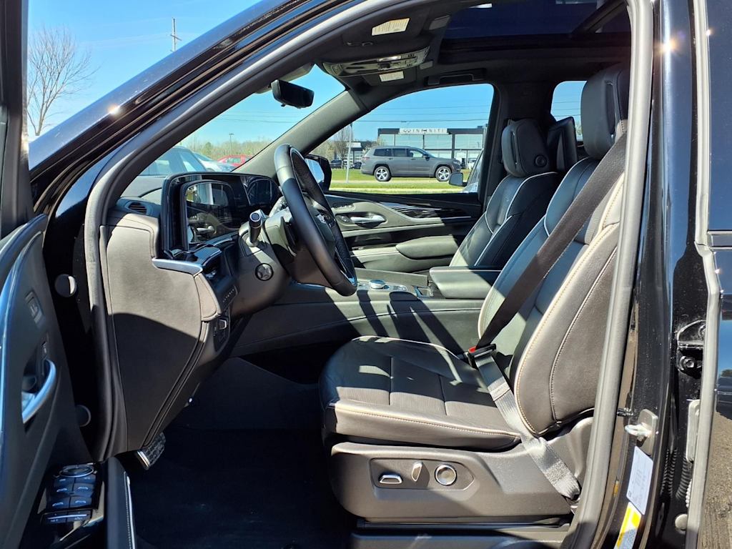 Thumbnail: 2024 Cadillac Escalade - 10