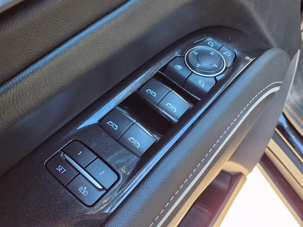 Thumbnail: 2024 Cadillac Escalade - 20