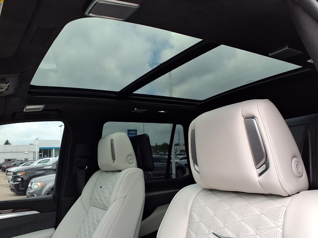 Thumbnail: 2026 Cadillac Escalade - 23