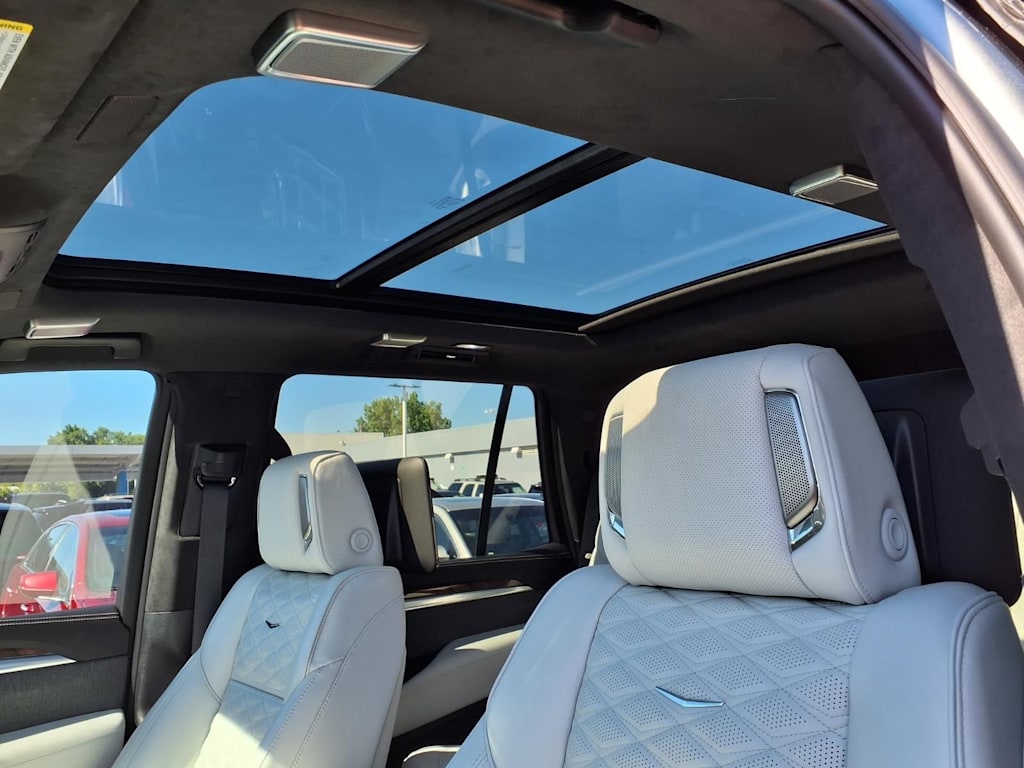 Thumbnail: 2026 Cadillac Escalade - 21