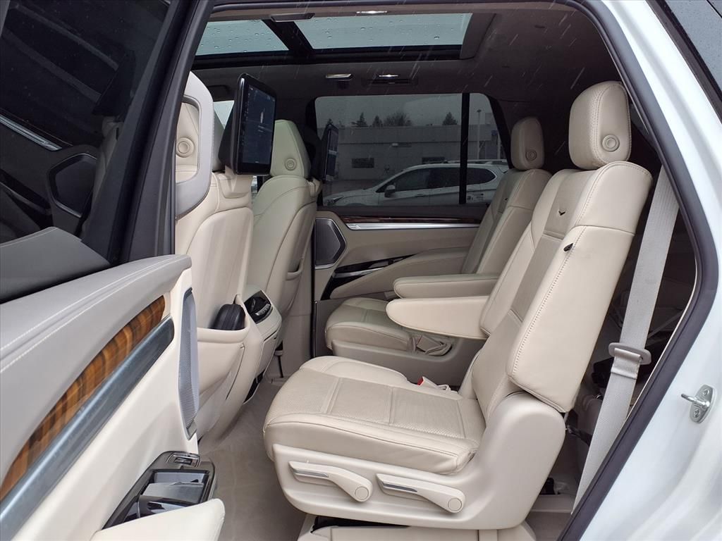 Thumbnail: 2025 Cadillac Escalade - 12