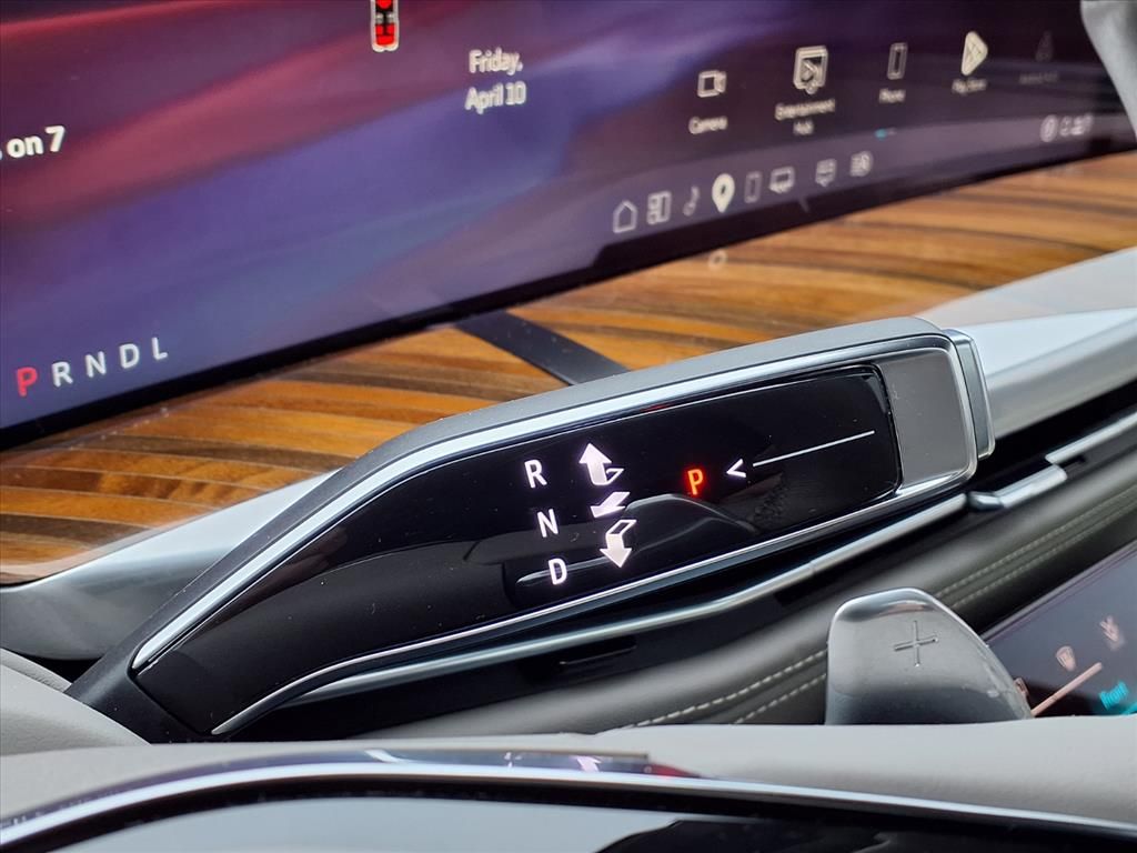 Thumbnail: 2025 Cadillac Escalade - 21