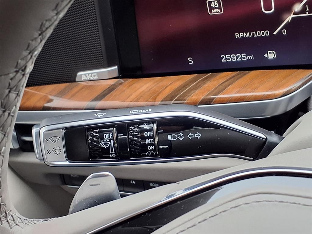 Thumbnail: 2025 Cadillac Escalade - 22